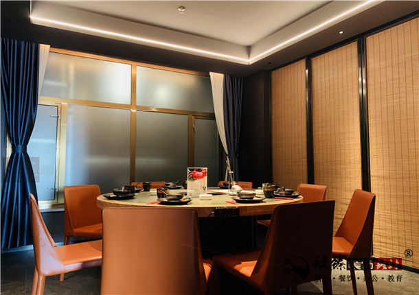 銀川火鍋店裝修|銀川火鍋店裝修設(shè)計(jì)|镹臻裝修網(wǎng)